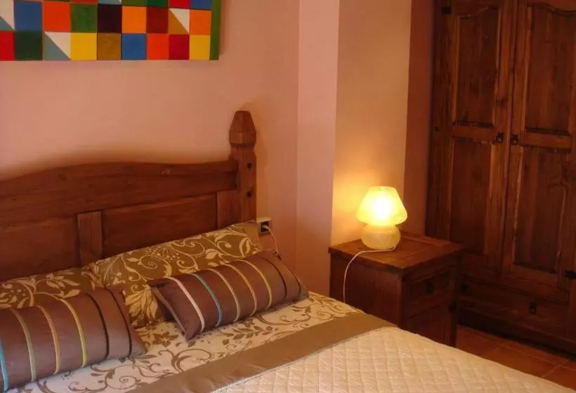 Pension La Serreta