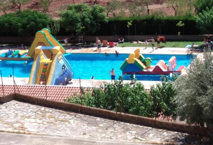 ペンション La Serreta