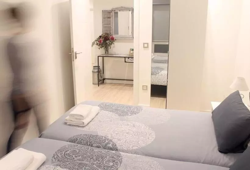 پانسیون Talaia Ht