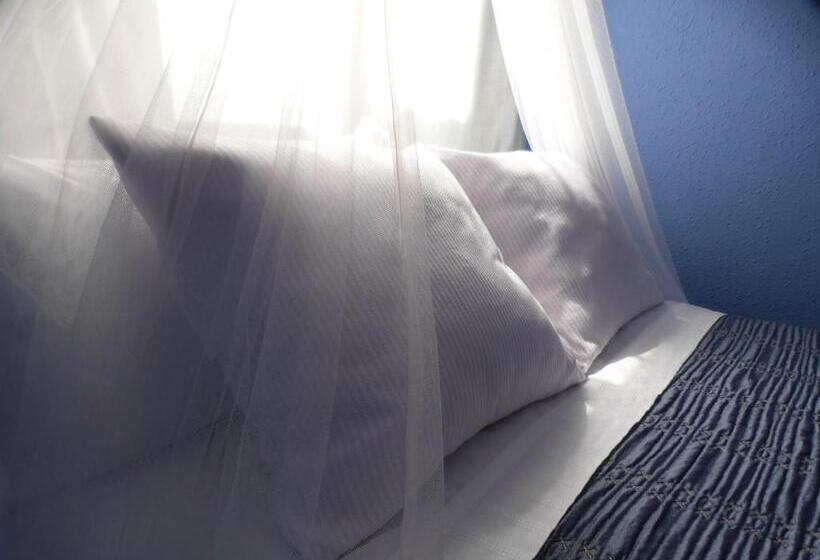 بنسيون Ca La Carmeta