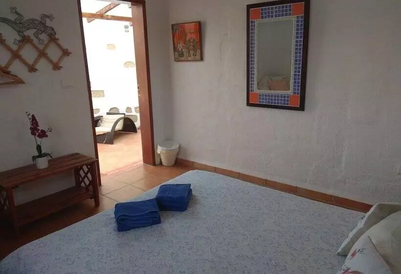 Majatalo El Cerro De La Luna