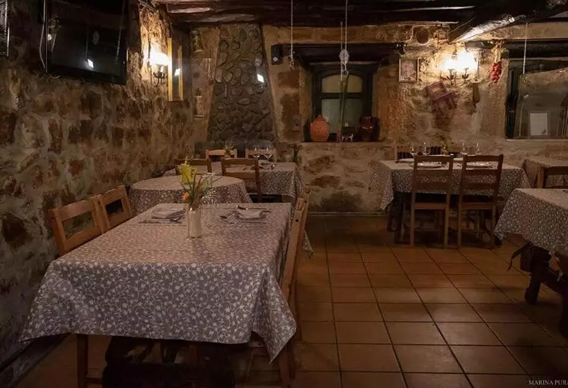 Majatalo Hostal Resturante La Moruga