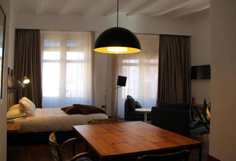 Las Coles Apartasuites