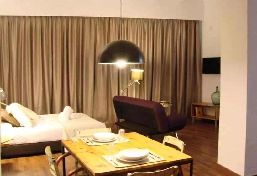 Las Coles Apartasuites