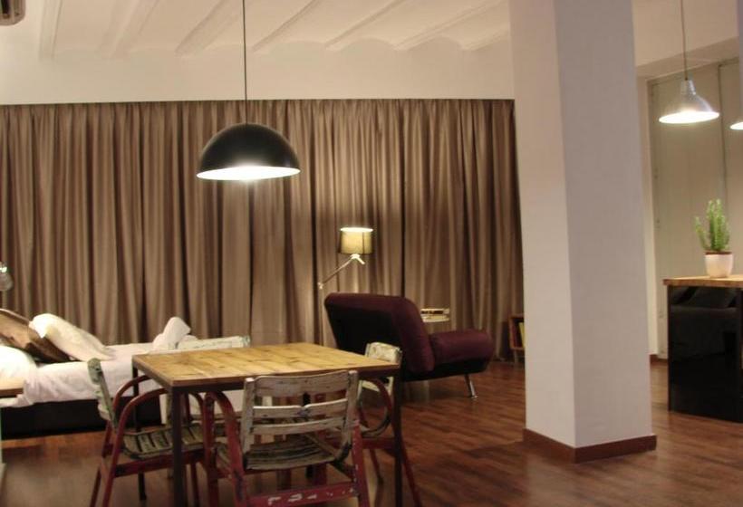 Las Coles Apartasuites