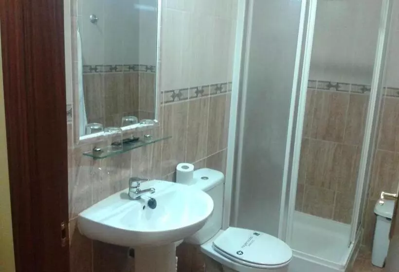 پانسیون Hostal Restaurante El Paraíso