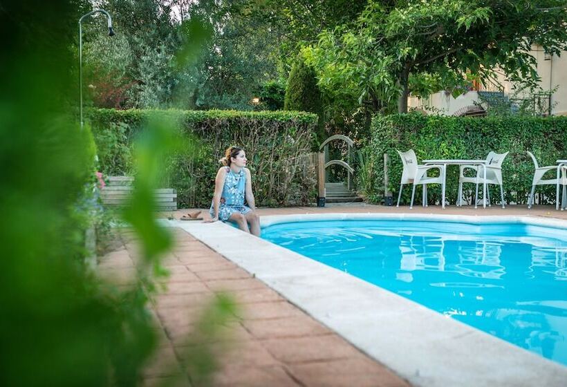 ペンション Hostal Restaurante Rijujama