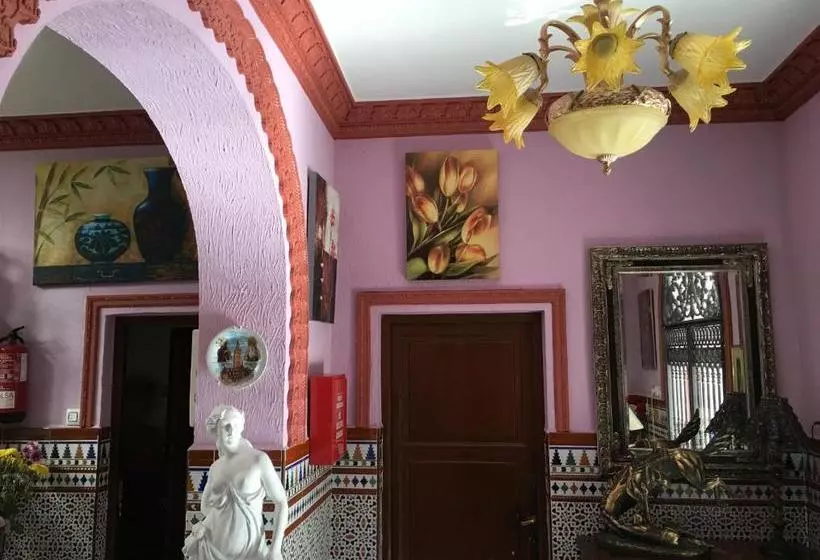 Majatalo Hostal Sevillana I