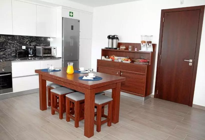 Majatalo Baleal 4 Surf