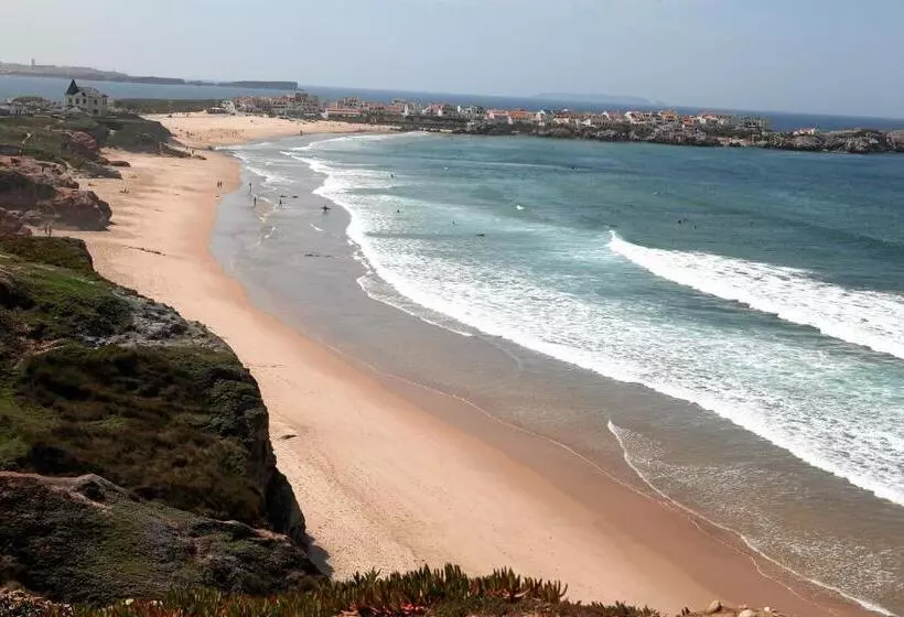 Majatalo Baleal 4 Surf