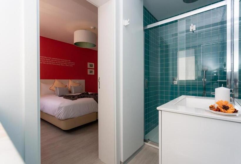 پانسیون Chic Studios