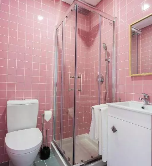 Pensió Chic Studios