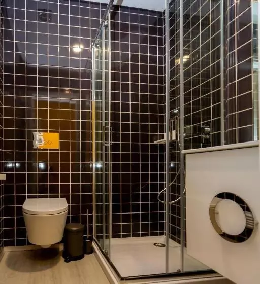 Pensió Chic Studios