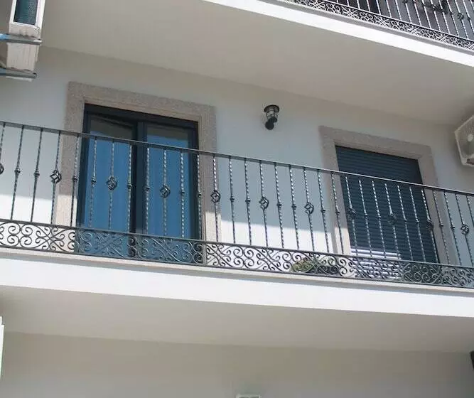 Majatalo Residencial Kuarenta&um