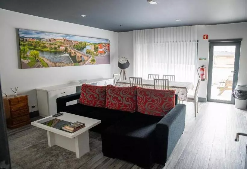 Majatalo Residencial Kuarenta&um