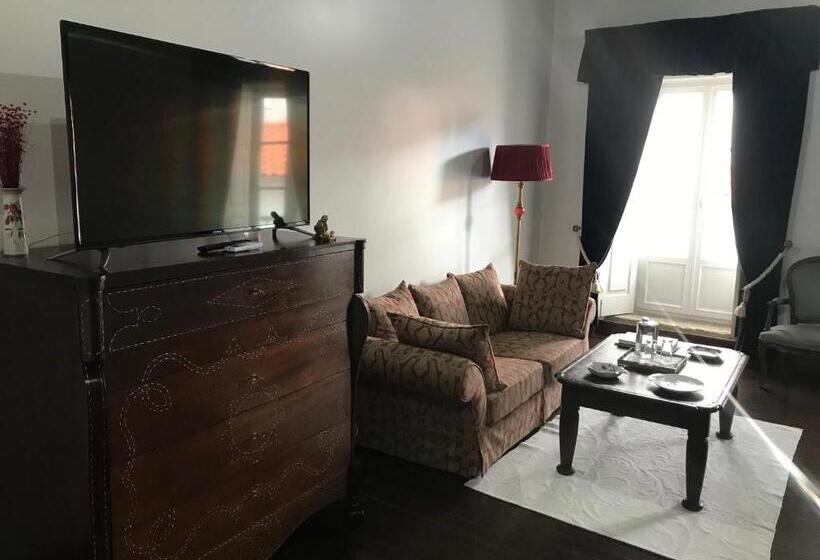 بنسيون Solar De Santa Maria