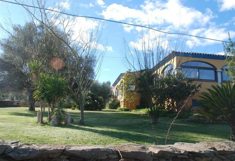 בית מלון כפרי Agriturismo Manasi