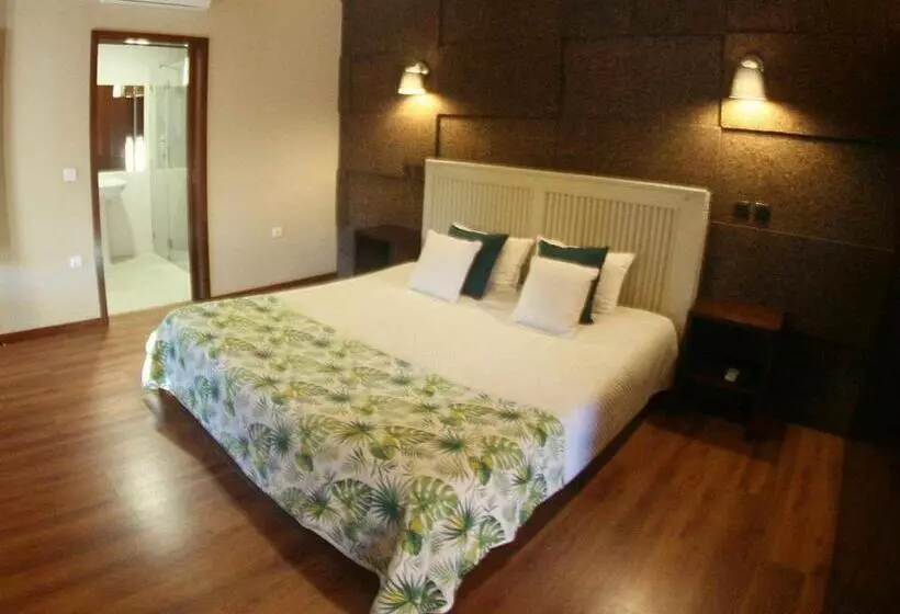ホテル Rilhadas Casas De Campo