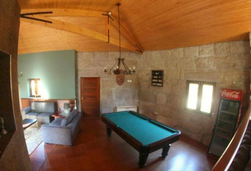 هتل Rilhadas Casas De Campo