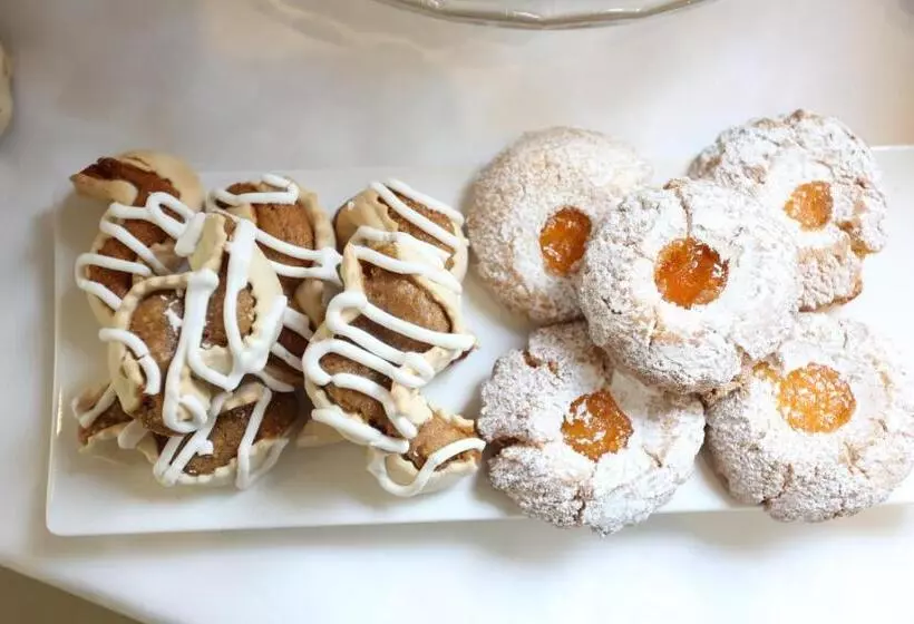 پانسیون Aurienzia