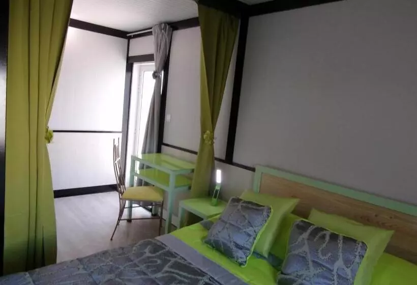 ペンション Casa Velha