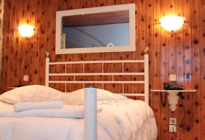 ペンション Mikotania