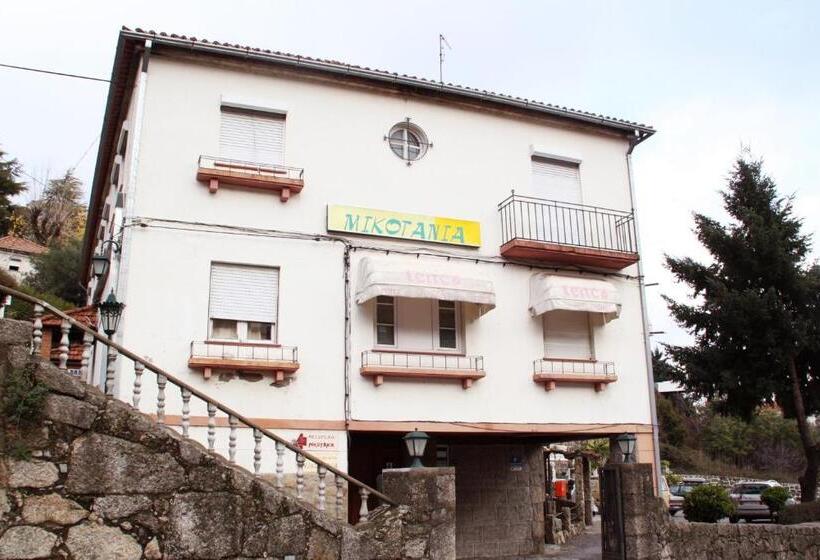 ペンション Mikotania