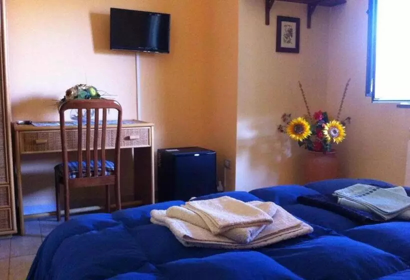 ホテル Agriturismo La Madonnina