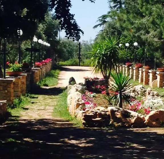 Hotelli Agriturismo Armienti