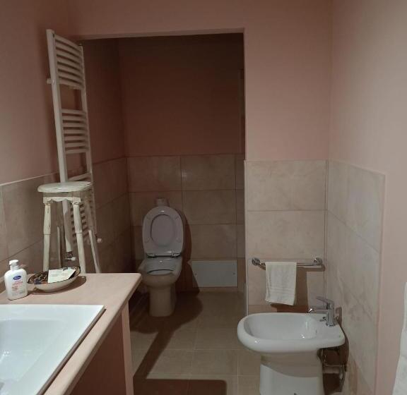 بنسيون B&b Rosita