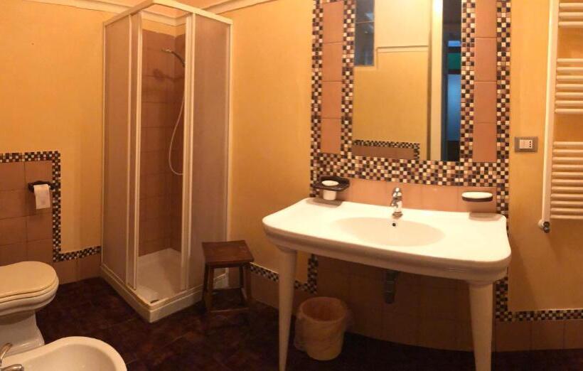 بنسيون B&b Rosita