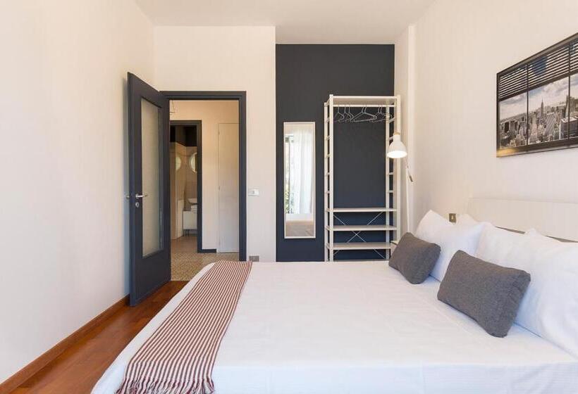 Пансион La Promenade By Impero House