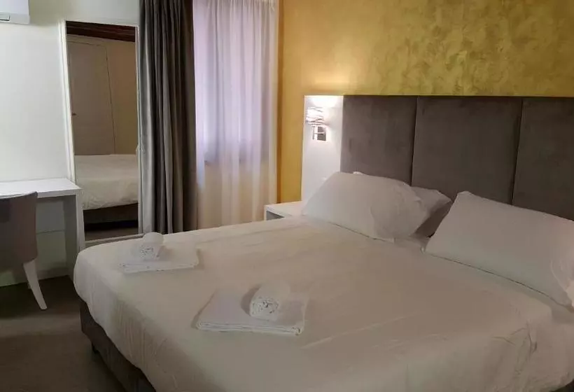 Pension Maison D'elite Guest House
