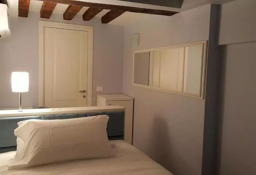 Pension Maison D'elite Guest House