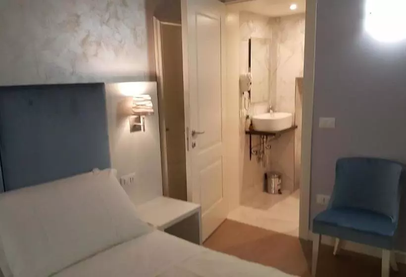 Pension Maison D'elite Guest House