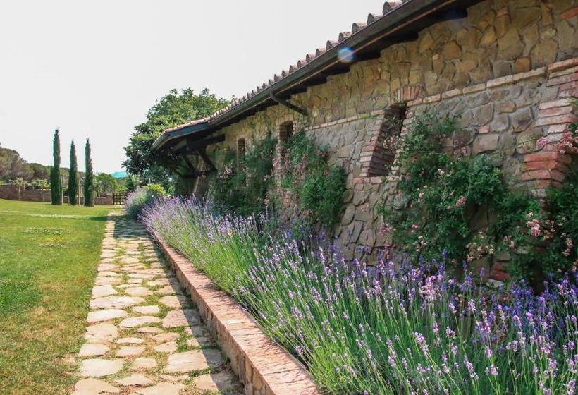 ホテル Resort Podere Dell Angiolo