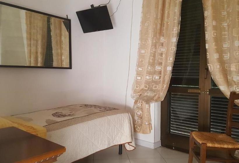 פנסיון Al Fontanone