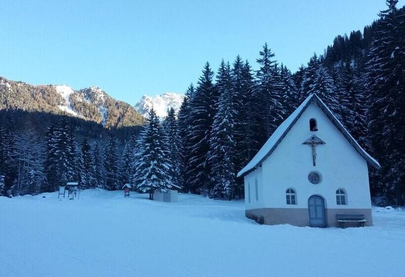 بنسيون Majon De La Nona