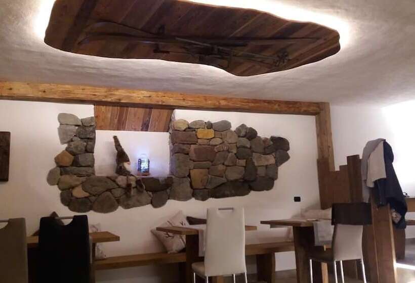 بنسيون Majon De La Nona