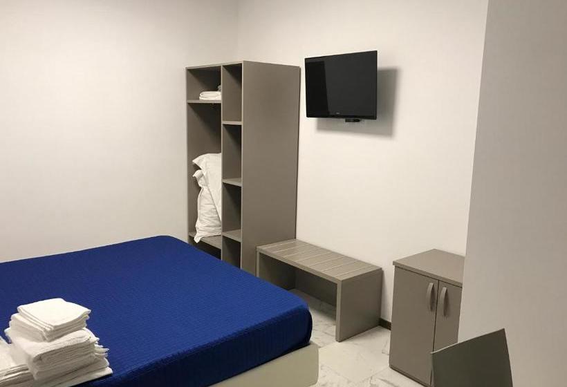 پانسیون Salsedine