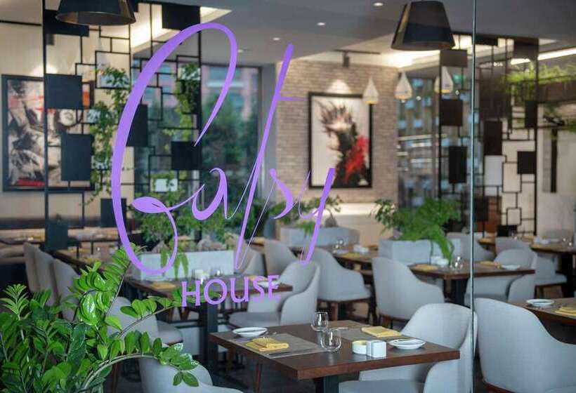 هتل Hilton Beirut Downtown