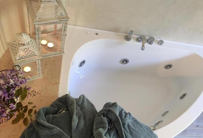 פנסיון La Pecora Nera