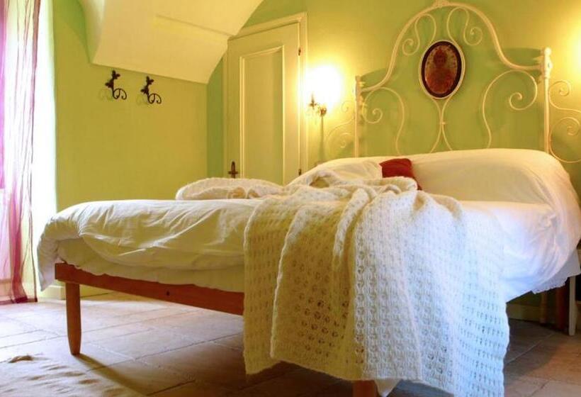 פנסיון La Pecora Nera