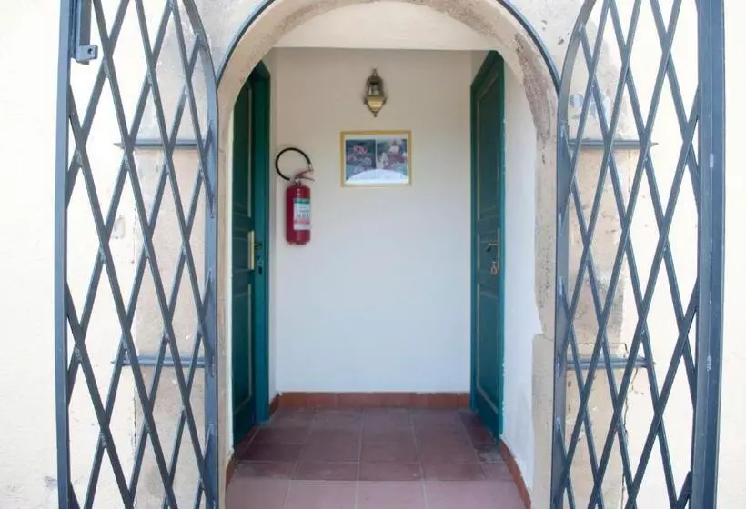 ホテル Agriturismo Fattoria Di Grenne
