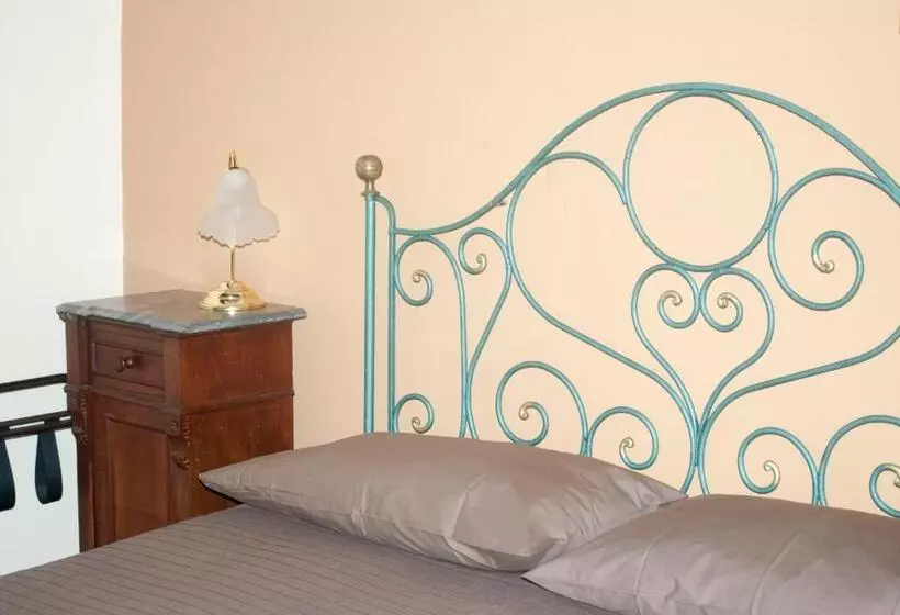 ホテル Agriturismo Fattoria Di Grenne