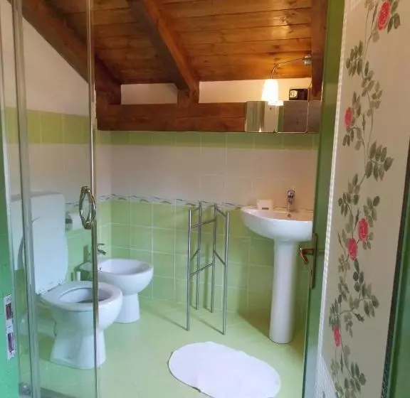 ユースホステル L'erbavoglio