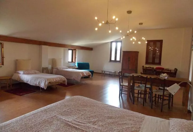 ユースホステル L'erbavoglio