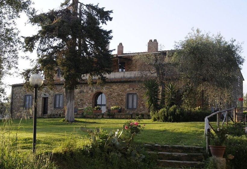 בית מלון כפרי Tenuta Campospillo