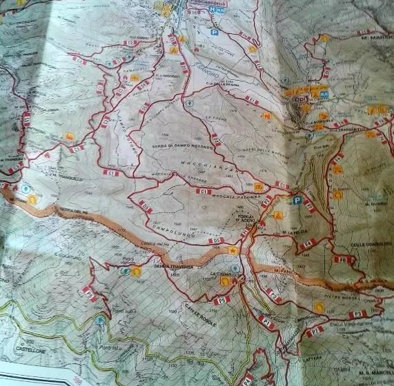 ホテル Agriturismo Maneggio Vallecupa