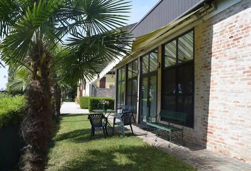 Hotelli Agriturismo Villa Selvatico